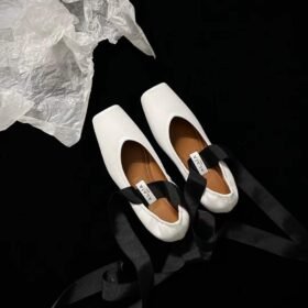 Alaia Leather Ballerina Flats