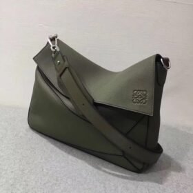 Loewe Puzzle Messenger Khaki Green