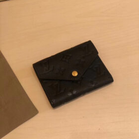 Louis-Vuitton-Victorine-Wallet-empreinte-leather