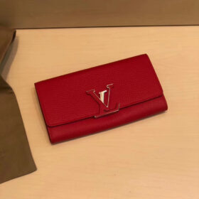 Louis Vuitton Capucines Wallet Red