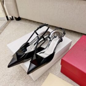 Valentino Roman One Stud Pump