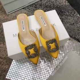 Manolo Blahnik Hangisi Mules Flat