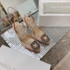 Manolo Blahnik Hangisi Slingback Pumps