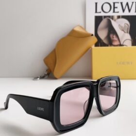 Loewe Paula’s Ibiza dive in mask sunglasses