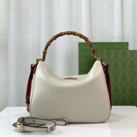 Gucci Diana Medium Shoulder Bag