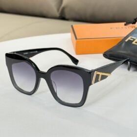 Fendi FE40098I First Sunglasses