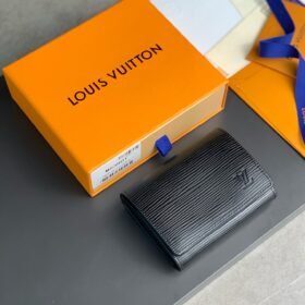 LV Card Wallet