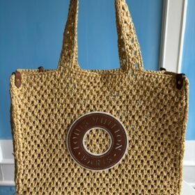 LV Onthego MM Raffia