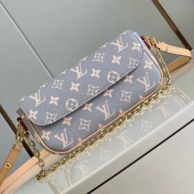 LV Wallet On Chain Ivy Bag