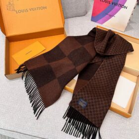 LV Giant Damier Scarf