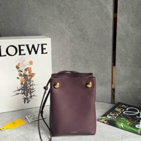 Loewe Pebble Pouch