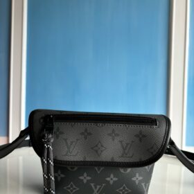 LV Pulse Wearable Wallet